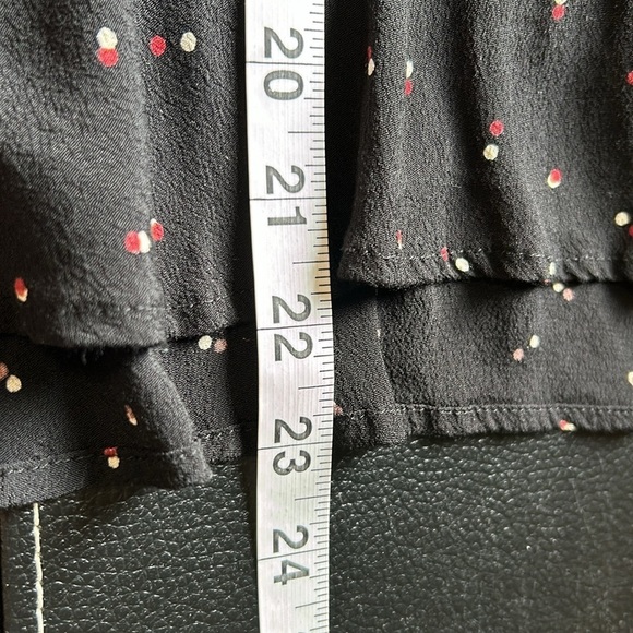 RAILS Top Beaux Black Off Set Dot Button Front Blouse Long Sleeve Ruffle Sz L - Picture 14 of 14